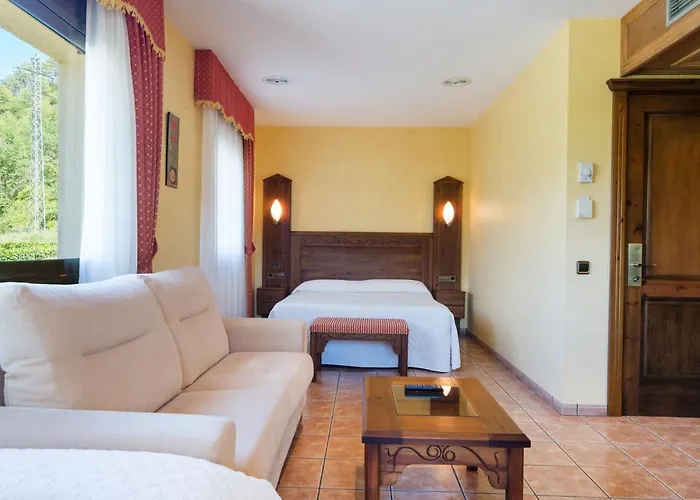 Hotel Restaurant Cal Petit
